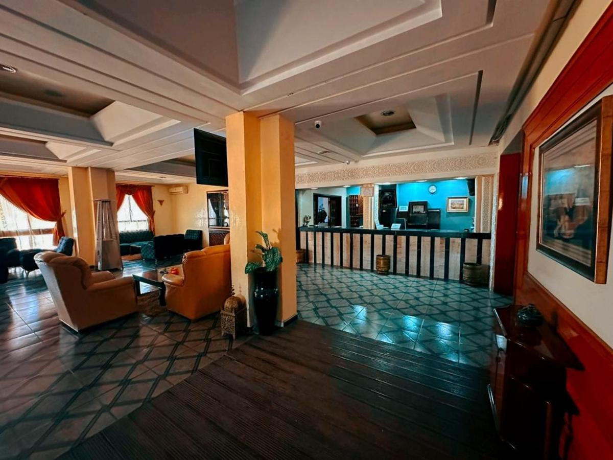 Amrouss Touristic Darmaroc Hotel Azrou Buitenkant foto