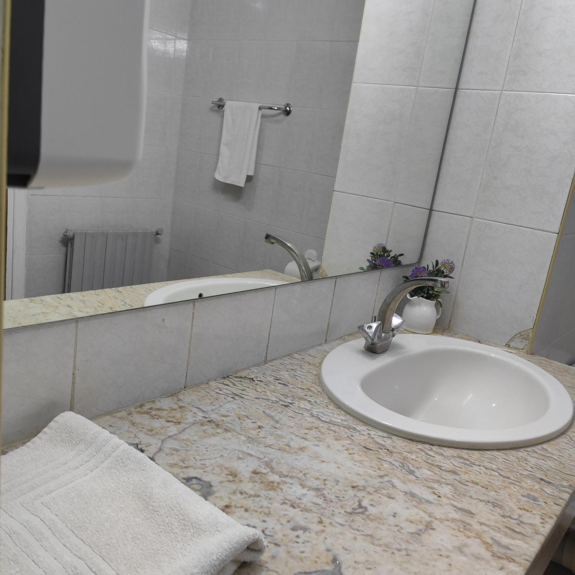 Amrouss Touristic Darmaroc Hotel Azrou Buitenkant foto